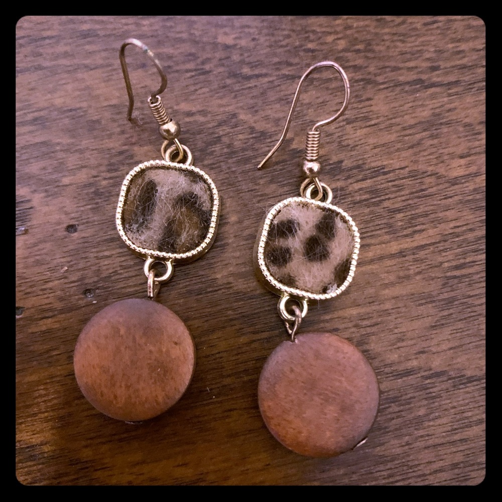Leopard print dangle earrings